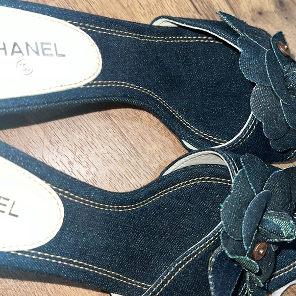 Chanel Camellia Denim Kitten Sandal Heels - Picture 13 of 13